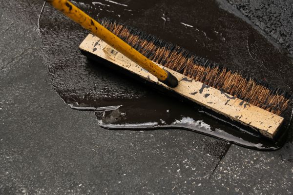 Commercial Asphalt Sealing in Rocklin